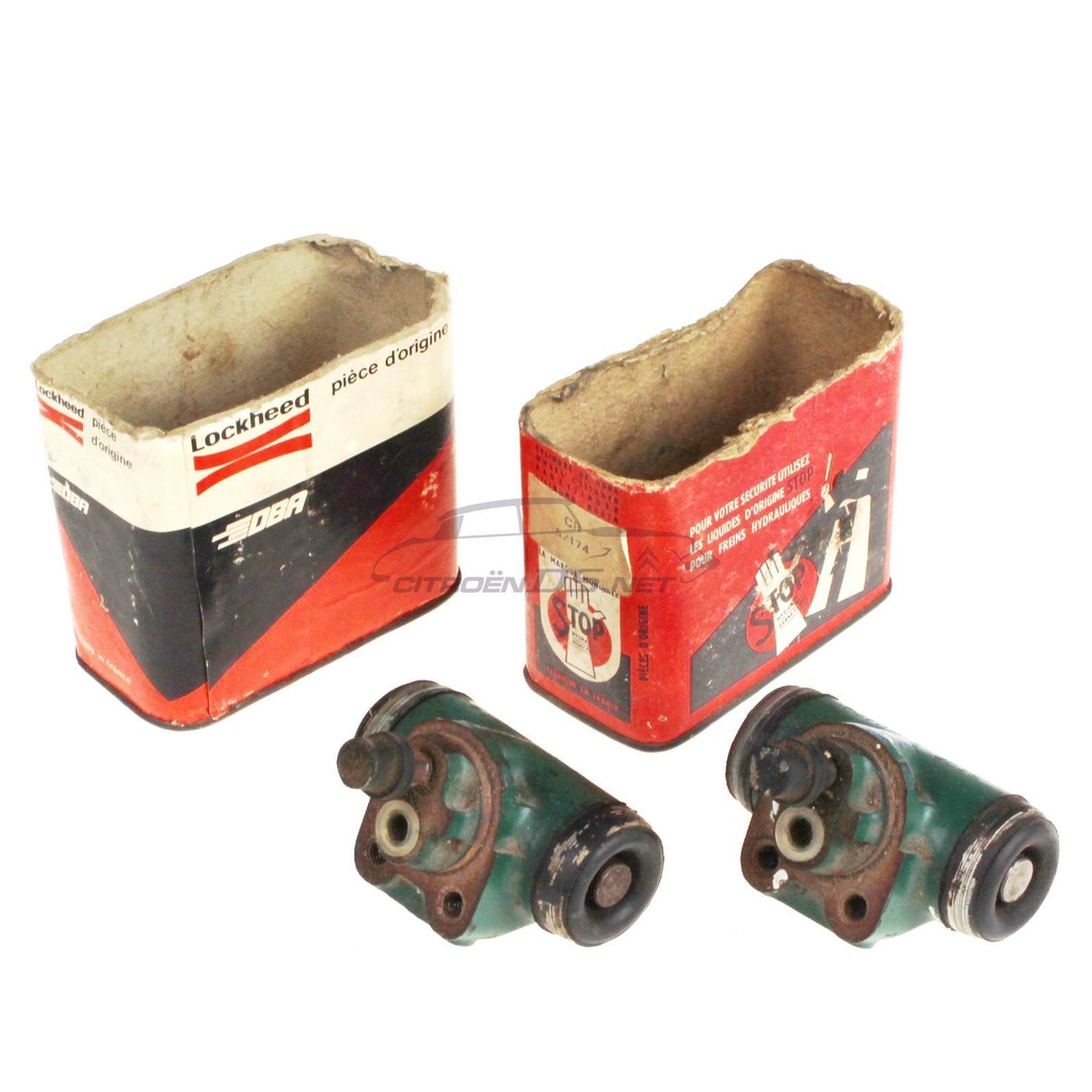 Brake cylinder, LHM, Break, pair. New old stock!