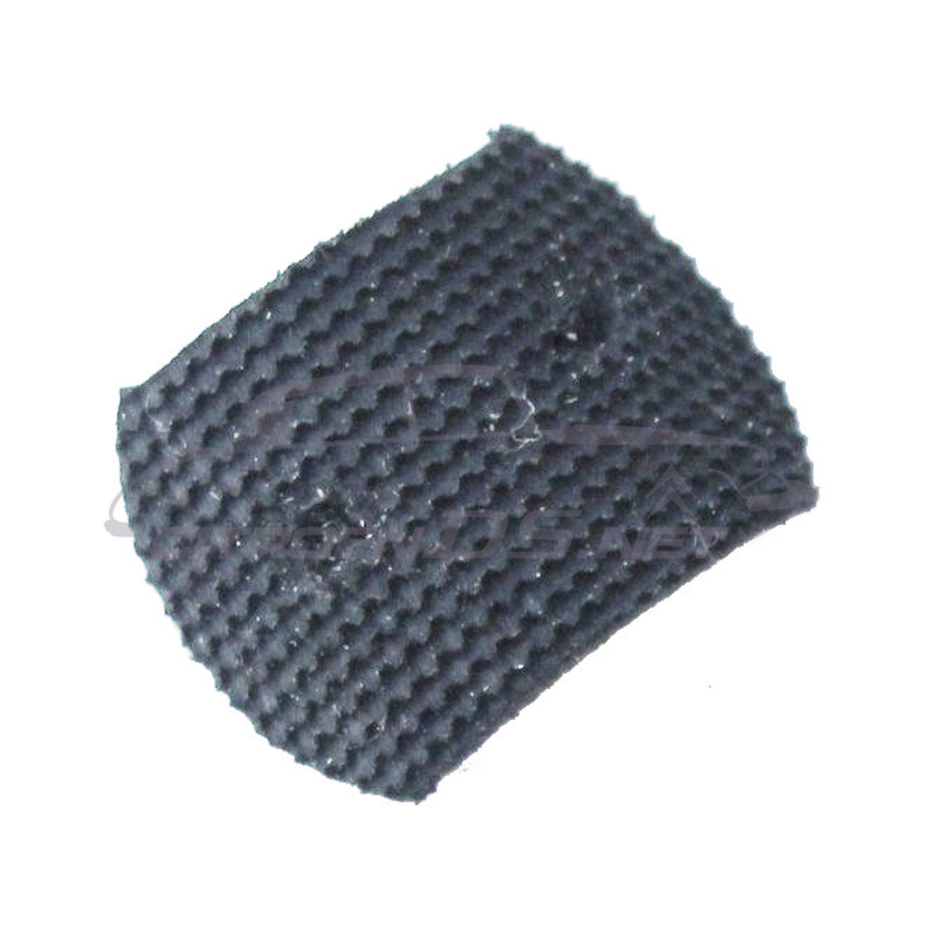 Anti rattle pad,lock connecting rod