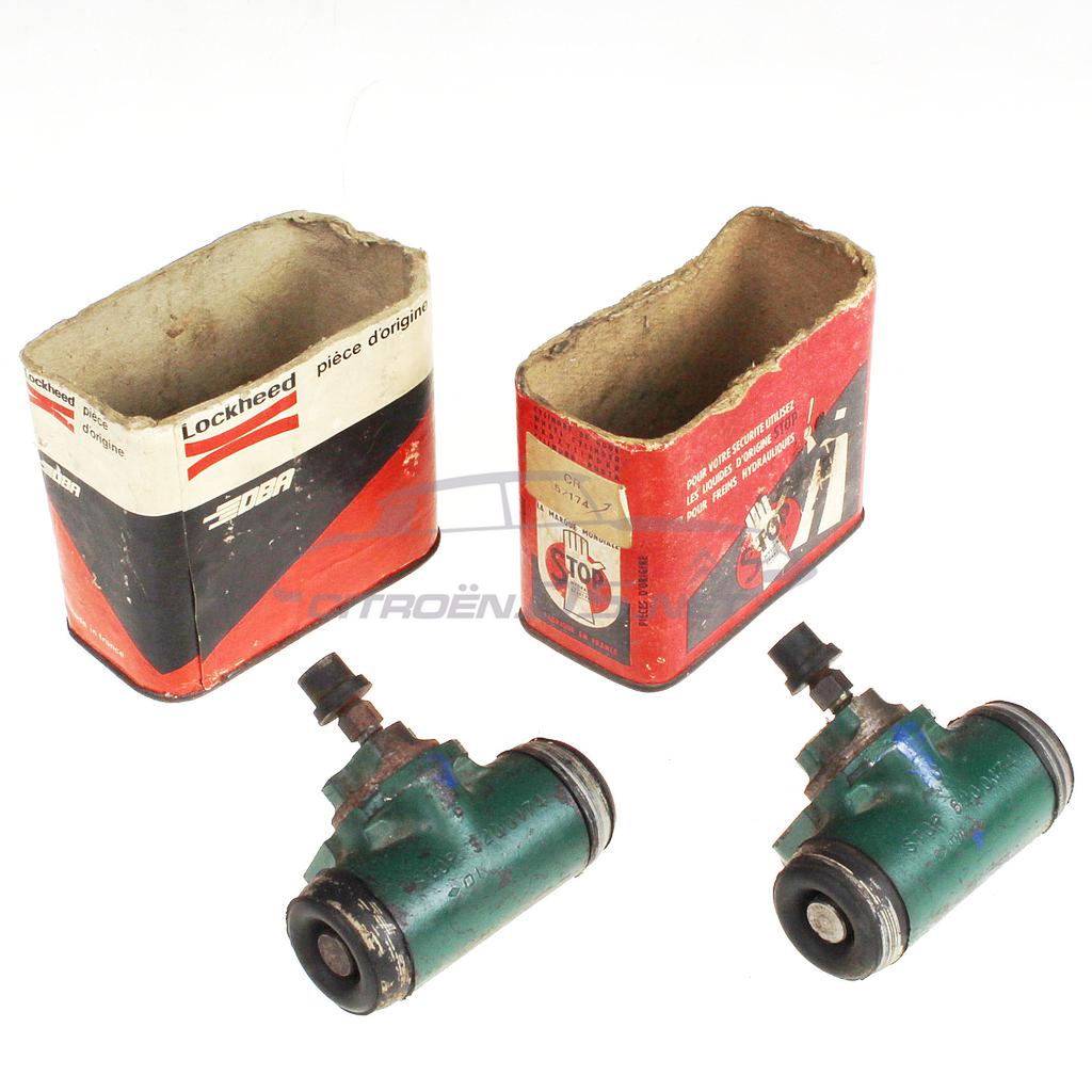 Brake cylinder, LHM, Break, pair. New old stock!